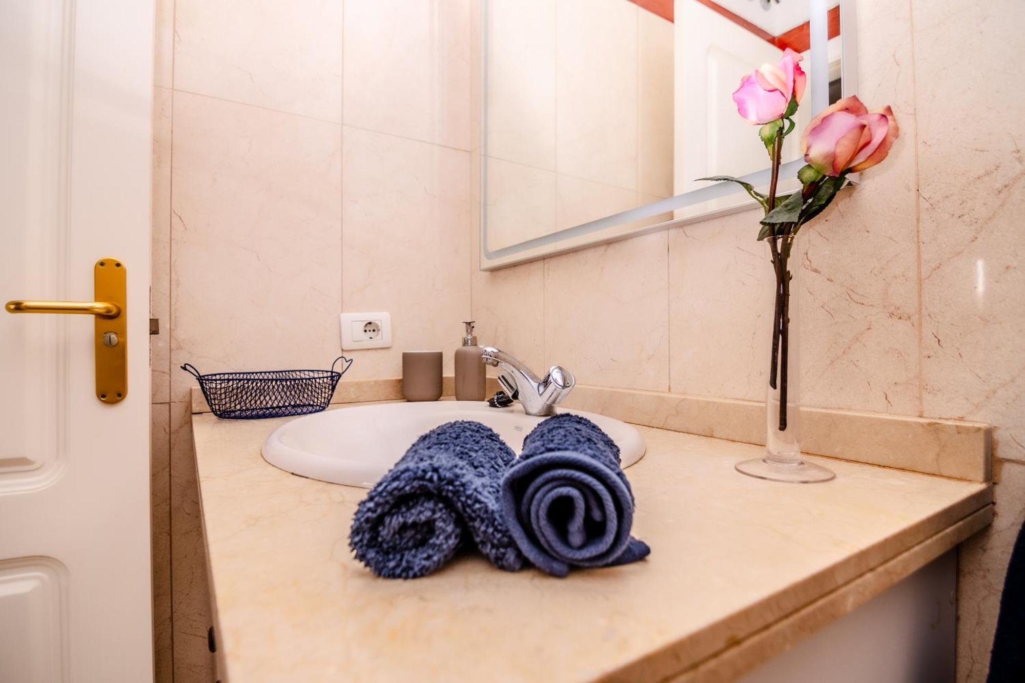 Mambo Palm-Mar Apartment ภายนอก รูปภาพ